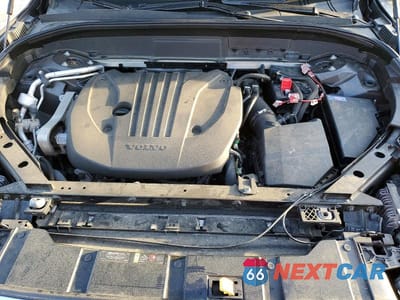 Zdjęcie 12 z 13 samochodu: 2022 VOLVO XC60 B5 MOMENTUM VIN:YV4L12RK3N1965461 - miniatura