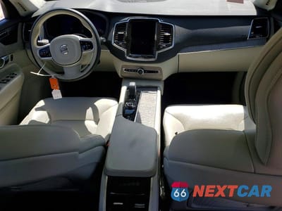Zdjęcie 8 z 14 samochodu: 2023 VOLVO XC90 PLUS VIN:YV40621N5P1927243 - miniatura