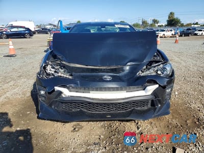 Piąte zdjęcie samochodu w środku: 2019 TOYOTA 86 TRD SPECIAL EDITION VIN:JF1ZNAE17K9701946 - miniatura