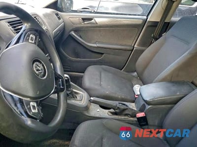 Zdjęcie 7 z 10 samochodu: 2015 VOLKSWAGEN JETTA SE VIN:3VWD07AJ4FM341597 - miniatura