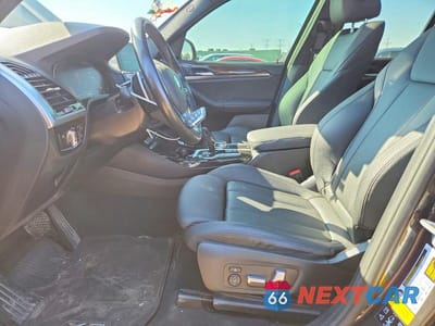 Zdjęcie 7 z 12 samochodu: 2021 BMW X3 XDRIVE30I VIN:5UXTY5C01M9F50597 - miniatura