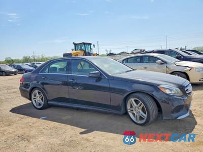 Czwarte zdjęcie samochodu z boku: 2014 MERCEDES-BENZ E 350 4MATIC VIN:WDDHF8JB9EA818222 - miniatura