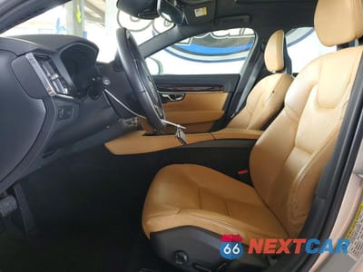 Zdjęcie 7 z 13 samochodu: 2018 VOLVO S90 T5 MOMENTUM VIN:LVY102AK4JP056251 - miniatura