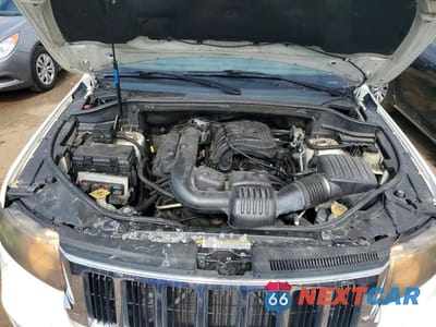 Zdjęcie 11 z 12 samochodu: 2011 JEEP GRAND CHEROKEE LAREDO VIN:1J4RS4GG2BC513452 - miniatura