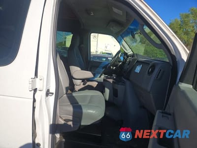 Piąte zdjęcie samochodu w środku: 2014 FORD ECONOLINE E250 VAN VIN:1FTNS2EW7EDA21985 - miniatura