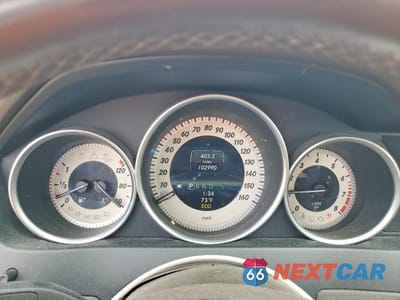 Zdjęcie 9 z 12 samochodu: 2013 MERCEDES-BENZ C 300 4MATIC VIN:WDDGF8AB9DR282044 - miniatura