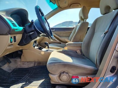Zdjęcie 7 z 12 samochodu: 2004 HONDA CIVIC LX VIN:2HGES16574H526749 - miniatura