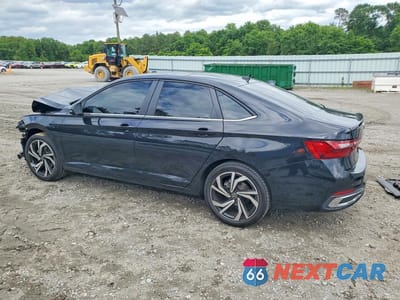 Drugie zdjęcie samochodu z przodu: 2025 VOLKSWAGEN JETTA SEL VIN:3VWGX7BU1SM078402 - miniatura