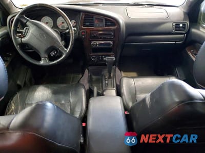 Zdjęcie 8 z 12 samochodu: 2001 NISSAN PATHFINDER SE VIN:JN8DR09Y51W600824 - miniatura