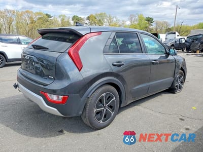 Trzecie zdjęcie samochodu z tyłu: 2026 KIA NIRO LX VIN:KNDCP3LE0T5336692 - miniatura