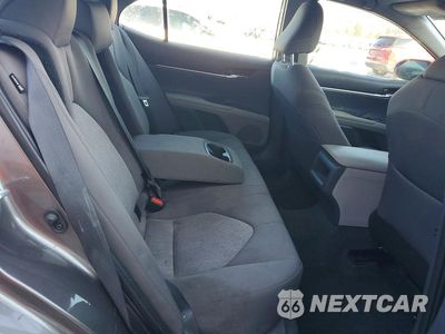 Zdjęcie 10 z 12 samochodu: 2022 TOYOTA CAMRY LE VIN:4T1R11AK5NU703776 - miniatura