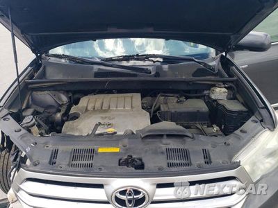 Zdjęcie 12 z 13 samochodu: 2011 TOYOTA HIGHLANDER LIMITED VIN:5TDDK3EH0BS069038 - miniatura