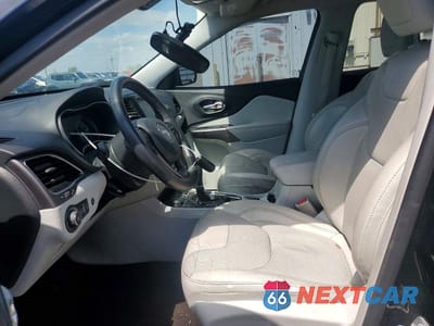 Zdjęcie 7 z 13 samochodu: 2019 JEEP CHEROKEE LIMITED VIN:1C4PJMDN3KD191689 - miniatura