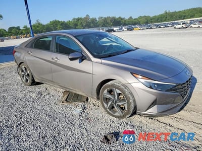Czwarte zdjęcie samochodu z boku: 2023 HYUNDAI ELANTRA SEL VIN:KMHLS4AG6PU613734 - miniatura
