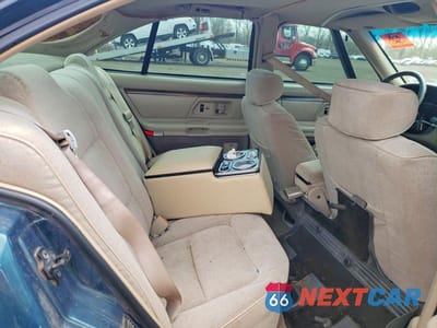 Zdjęcie 10 z 12 samochodu: 1998 OLDSMOBILE 88 BASE VIN:1G3HN52K1W4830388 - miniatura