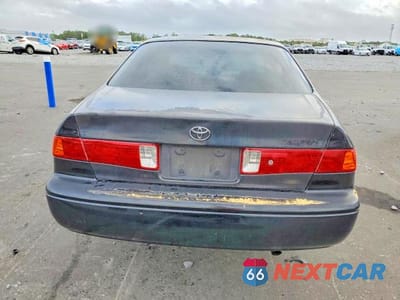 Zdjęcie 6 z 11 samochodu: 2000 TOYOTA CAMRY LE VIN:4T1BG22K1YU939110 - miniatura