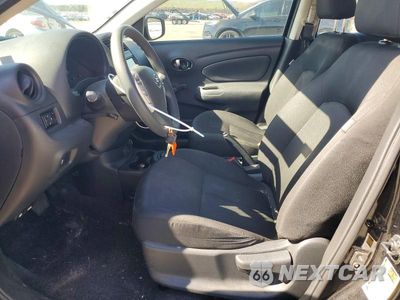 Zdjęcie 7 z 12 samochodu: 2019 NISSAN VERSA S PLUS VIN:3N1CN7AP6KL837119 - miniatura