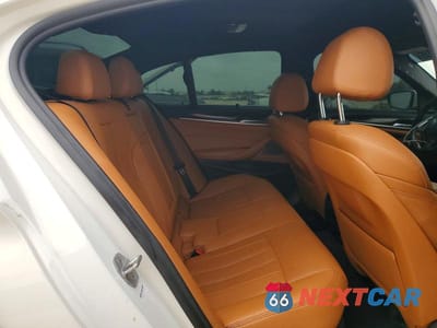 Zdjęcie 10 z 13 samochodu: 2022 BMW 530 I VIN:WBA53BH00NWX41747 - miniatura