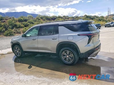 Drugie zdjęcie samochodu z przodu: 2025 CHEVROLET TRAVERSE LT VIN:1GNEVGRS2SJ146859 - miniatura