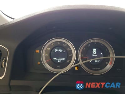 Zdjęcie 9 z 11 samochodu: 2012 VOLVO S60 T5 VIN:YV1622FS7C2053824 - miniatura