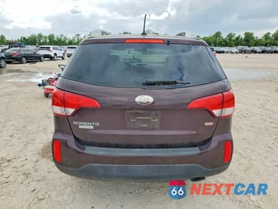 Zdjęcie 6 z 13 samochodu: 2014 KIA SORENTO LX VIN:5XYKT4A66EG507061 - miniatura