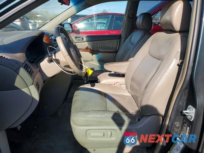 Zdjęcie 7 z 14 samochodu: 2005 TOYOTA SIENNA XLE 7 PASSENGER VIN:5TDBA22C05S033089 - miniatura