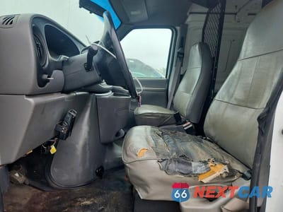Zdjęcie 7 z 13 samochodu: 1998 FORD ECONOLINE E250 VAN VIN:1FTPE2429WHB22194 - miniatura