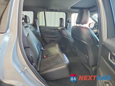 Zdjęcie 11 z 13 samochodu: 2023 JEEP GRAND CHEROKEE LAREDO VIN:1C4RJHAG4PC589318 - miniatura