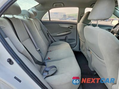 Zdjęcie 10 z 12 samochodu: 2010 TOYOTA COROLLA LE VIN:1NXBU4EE3AZ270192 - miniatura
