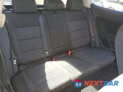 Zdjęcie 11 z 13 samochodu: 2011 VOLKSWAGEN GOLF VIN:WVWBB7AJXBW142343 - miniatura