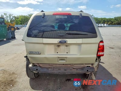 Zdjęcie 6 z 13 samochodu: 2012 FORD ESCAPE VIN:1FMCU0D72CKA71732 - miniatura