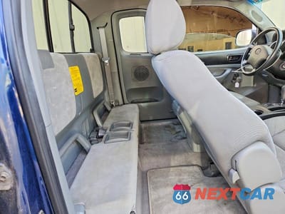 Zdjęcie 10 z 12 samochodu: 2007 TOYOTA TACOMA ACCESS CAB VIN:5TEUU42N07Z323786 - miniatura