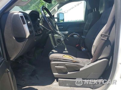 Zdjęcie 7 z 13 samochodu: 2015 CHEVROLET SILVERADO K3500 LT VIN:1GB3KZC87FF566230 - miniatura