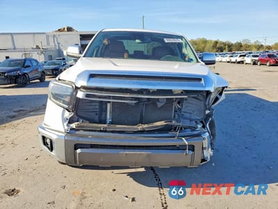 Piąte zdjęcie samochodu w środku: 2020 TOYOTA TUNDRA 1794 EDITION VIN:5TFAY5F13LX890127 - miniatura