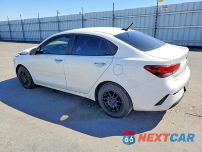 Drugie zdjęcie samochodu z przodu: 2021 KIA RIO S VIN:3KPA24AD4ME425354 - miniatura