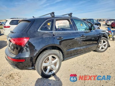Trzecie zdjęcie samochodu z tyłu: 2017 AUDI Q5 PREMIUM PLUS VIN:WA1M2AFP7HA030764 - miniatura