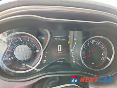 Zdjęcie 9 z 12 samochodu: 2019 DODGE CHALLENGER SXT VIN:2C3CDZAGXKH627857 - miniatura