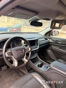 Piąte zdjęcie samochodu w środku: 2021 GMC ACADIA SLT VIN:1GKKNMLSXMZ118383 - miniatura