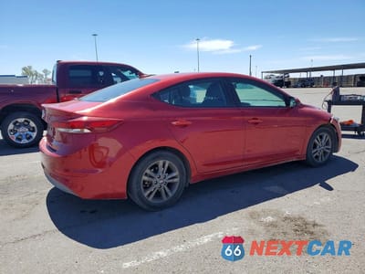 Trzecie zdjęcie samochodu z tyłu: 2018 HYUNDAI ELANTRA SEL VIN:5NPD84LF3JH293494 - miniatura