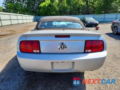 Zdjęcie 6 z 11 samochodu: 2007 FORD MUSTANG VIN:1ZVFT84N975252197 - miniatura