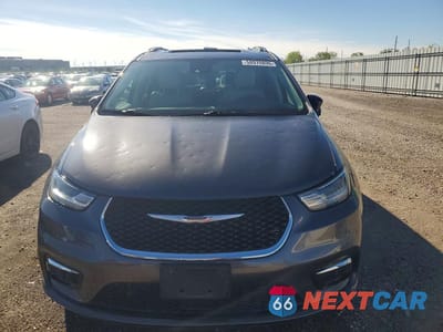 Piąte zdjęcie samochodu w środku: 2021 CHRYSLER PACIFICA TOURING L VIN:2C4RC3BG6MR563947 - miniatura