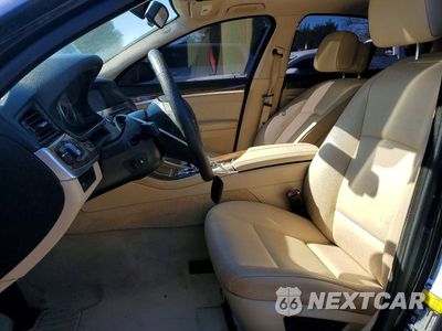 Zdjęcie 7 z 11 samochodu: 2013 BMW 528 XI VIN:WBAXH5C58DDW13345 - miniatura