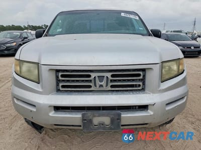 Piąte zdjęcie samochodu w środku: 2008 HONDA RIDGELINE RT VIN:2HJYK16238H511426 - miniatura