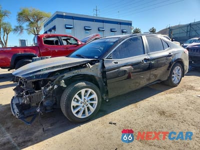 2021 TOYOTA CAMRY 4T1C11AKXMU603371 - główne zdjęcie licytacji z USA - miniatura