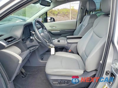 Zdjęcie 7 z 13 samochodu: 2023 TOYOTA SIENNA XLE VIN:5TDYRKEC3PS144026 - miniatura