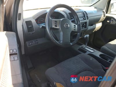 Zdjęcie 8 z 12 samochodu: 2005 NISSAN FRONTIER SE VIN:1N6AD06U85C401432 - miniatura
