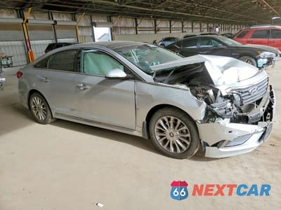 Czwarte zdjęcie samochodu z boku: 2015 HYUNDAI SONATA LIMITED VIN:5NPE34AF5FH179168 - miniatura