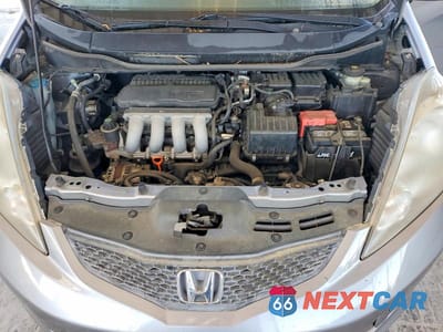 Zdjęcie 11 z 12 samochodu: 2009 HONDA FIT SPORT VIN:JHMGE88499S032404 - miniatura
