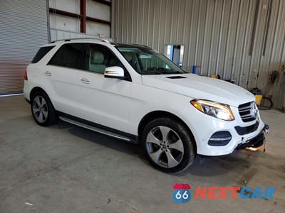 Czwarte zdjęcie samochodu z boku: 2017 MERCEDES-BENZ GLE 350 4MATIC VIN:4JGDA5HB3HA913371 - miniatura