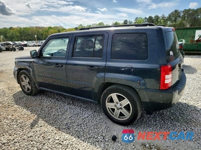 Drugie zdjęcie samochodu z przodu: 2008 JEEP PATRIOT SPORT VIN:1J8FT28WX8D522010 - miniatura